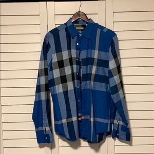 Men’s Burberry Button Down Shirt